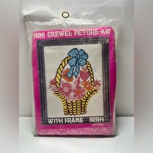 1975 Vintage Mini Crewel Picture Kit With Frame Bowl Of Flowers 928H Made In USA